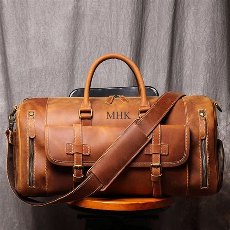 personal travel bags for men.